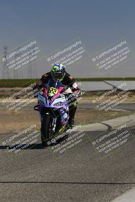 media/Oct-06-2025-2WTD (Mon) [[90522c3a0b]]/B Group/1220pm (Wheelie Bump)/